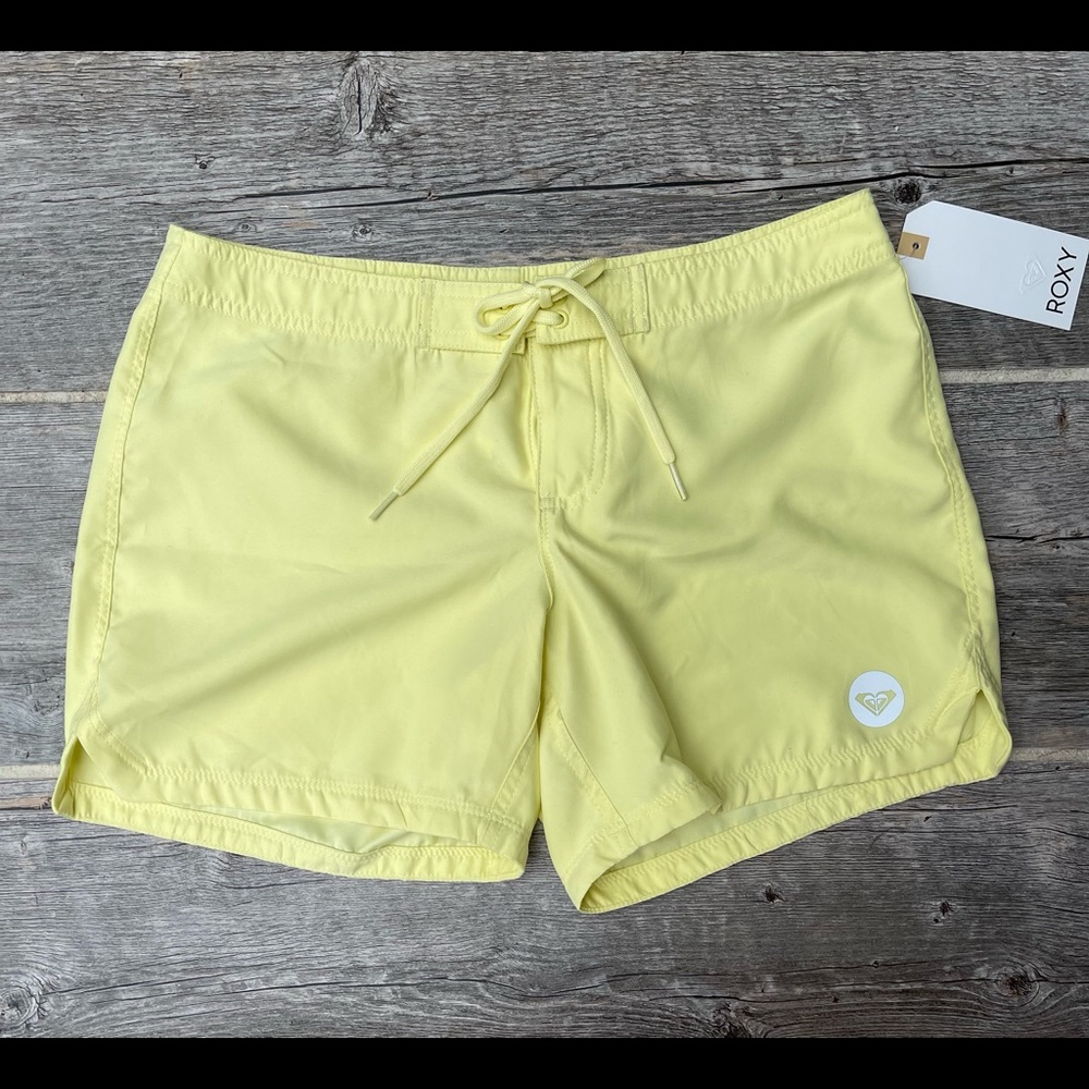 Roxy yellow boardshorts